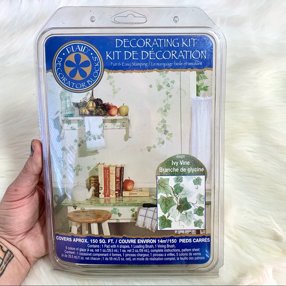 {3/$25} Ivy stamping DIY decorating kit NEW